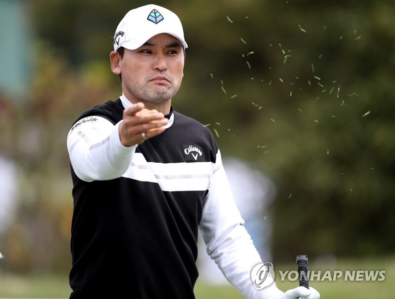 이틀간 29오버파 박찬호, KPGA에 3천만원 기부