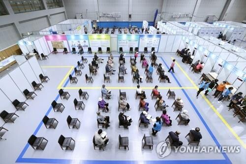 Pfizer vaccines for 218,000 people to arrive in S. Korea on Wednesday