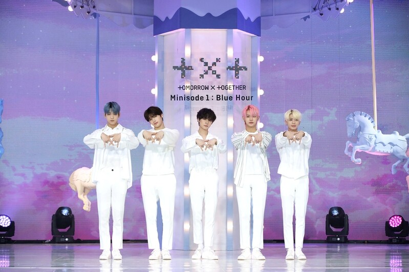 TOMORROW X TOGETHER records their largest amount of preorders for upcoming album