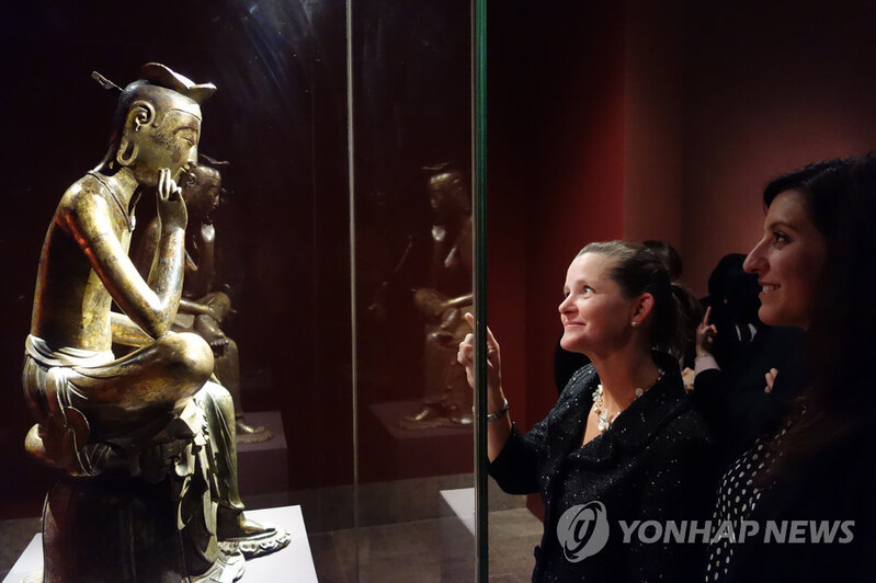 Loaning periods for cultural assets to be extended to 10 years by law