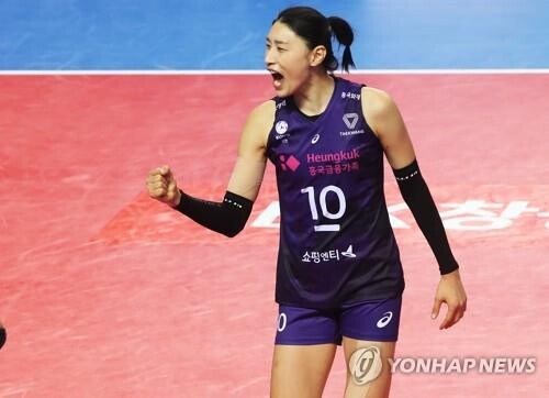 Volleyball star Kim Yeon-koung to join Shanghai club