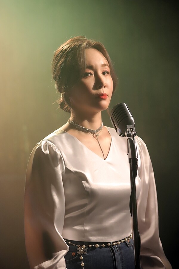 임정희 "티나지 않게 빛나는 별들을 위해 노래했죠"