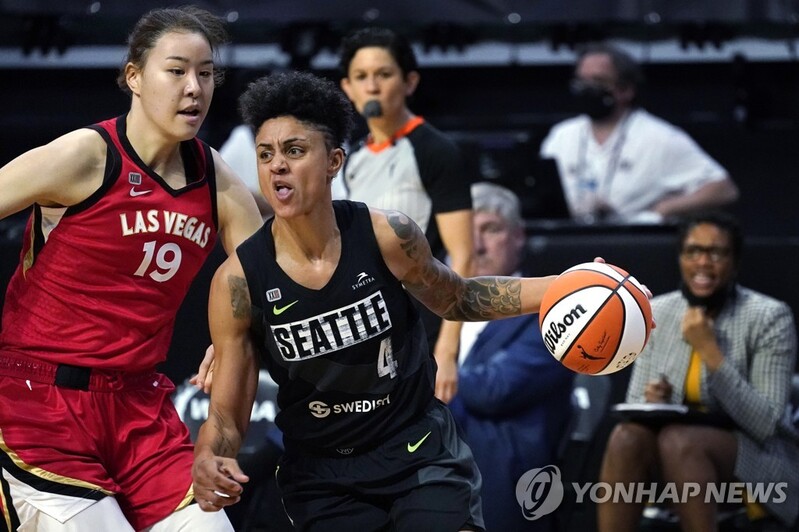 WNBA 박지수, LA 상대 2점·3리바운드·3블록슛…팀은 2연승