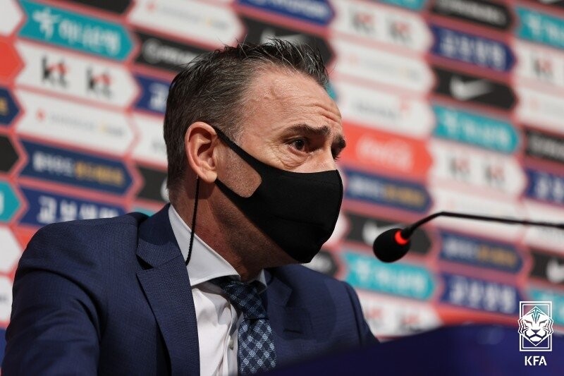 In hot seat, nat'l football coach vows to bounce back after dismal loss to Japan