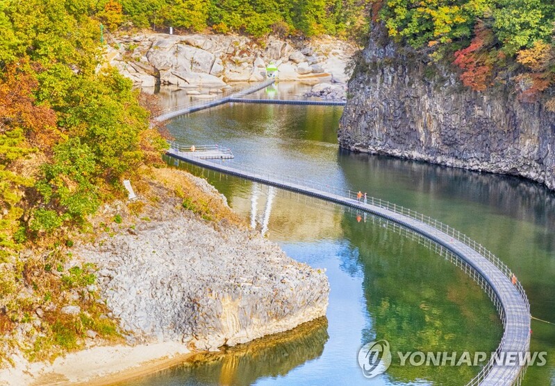 철원 한탄강 물윗길 트레킹 26억여원 경제효과 유발