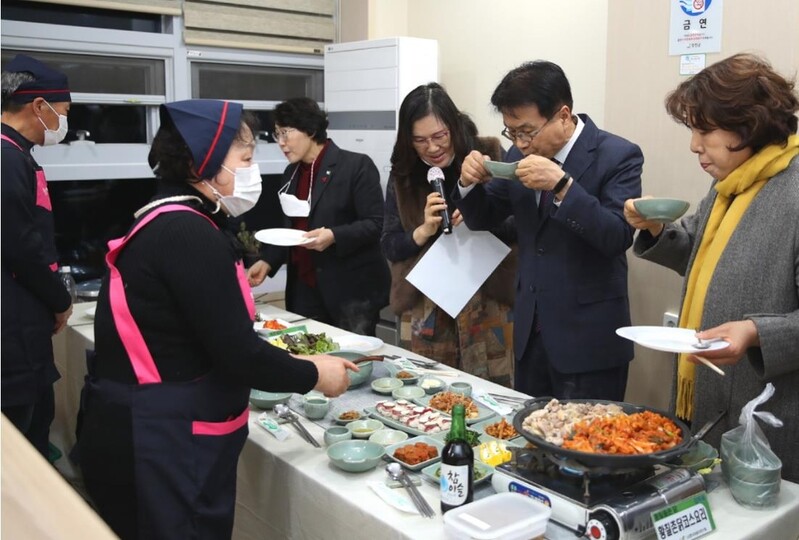 강진군, 맛집 육성…미식가 유인, 지역경제 활성화