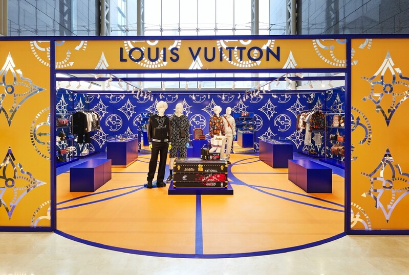 [게시판] 신세계 타임스퀘어점서 루이뷔통·NBA 협업 상품 판매