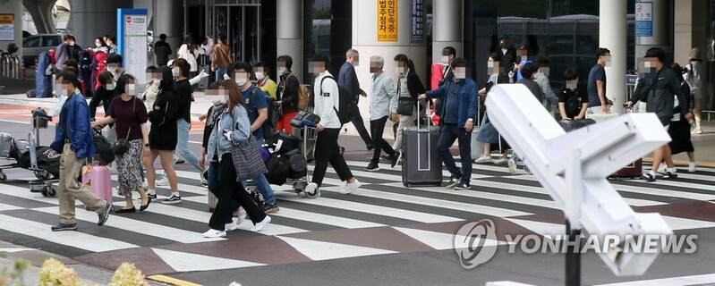"여름 성수기 오는데" 5월 제주 관광객도 100만명 훌쩍