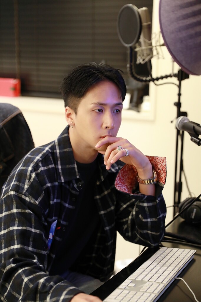 라비 "'다작'의 아이콘? 생활처럼 음악 하는 거죠"