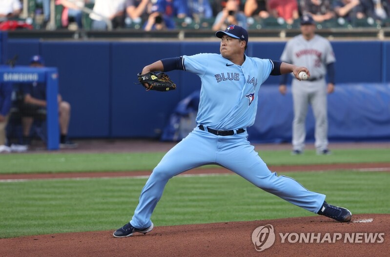 2 S. Korean MLB starters suffer losses on disastrous day