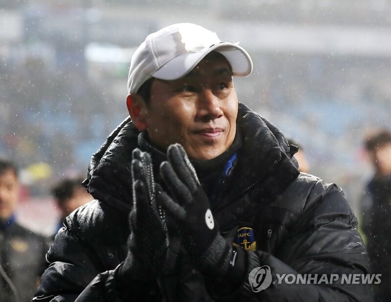 Ex-World Cup hero Yoo Chang-chul dies at 49