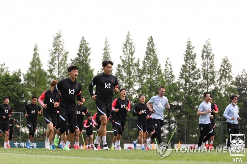 (LEAD) S. Korea looking to build on momentum in World Cup qualifier vs. Sri Lanka