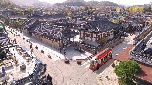 전주 한옥마을 '관광 트램' 2024년 도입…"세계 첫 무가선 방식"(종합)