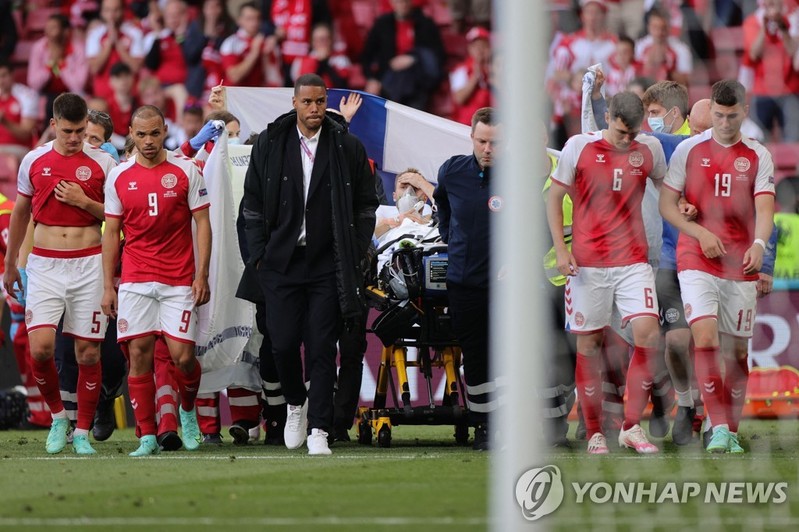 덴마크 팀닥터 "에릭센, 심장소생술 직전 사망 상태"