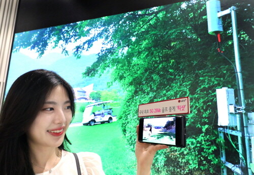 LG유플러스, 국내 최초 5G 28㎓ 골프 중계 '티샷'