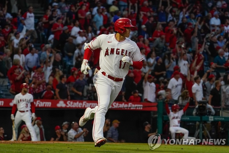 오타니, 만화 같은 이야기…최근 5경기서 홈런 5개·선발승(종합)