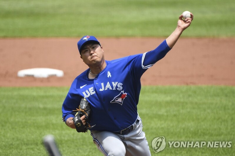 Blue Jays' Ryu Hyun-jin beats Orioles for 1st win of June