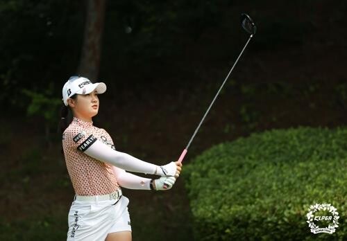 2연속 준우승 박현경 "이번엔 내 차례"…BC카드 한경컵 출사표