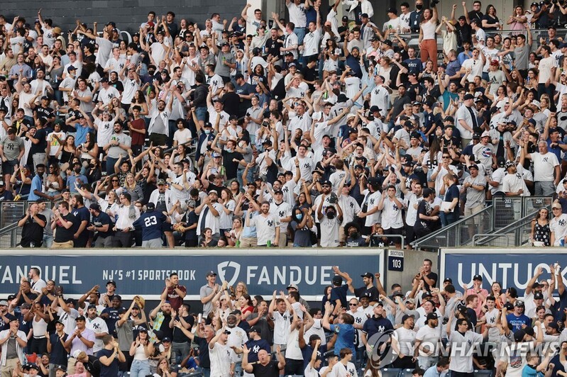 MLB announces to allow all audiences to enter baseball stadiums next month