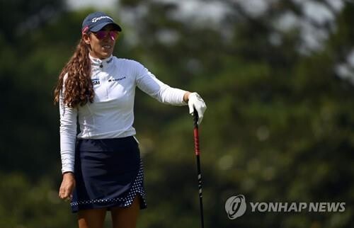 LPGA투어 장타자 파시, 늑장 플레이 벌타…버디가 보기로