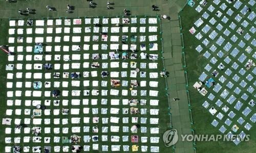 New virus cases back under 500s ahead of implementation of eased distancing rules