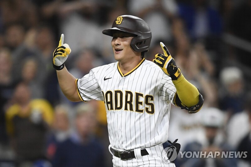 샌디에이고 언론의 극찬 "김하성, 하늘이 내려준 선물 같다"