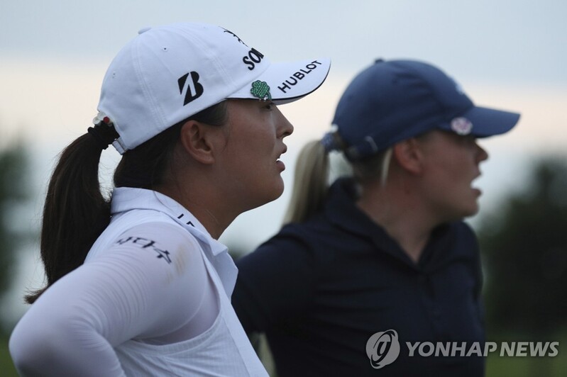 '시즌 첫 승 기회' 고진영 "우위 상황에서 경기하는 게 좋아"