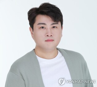 Trot singer Kim Ho-joong under police investigation for alleged assault