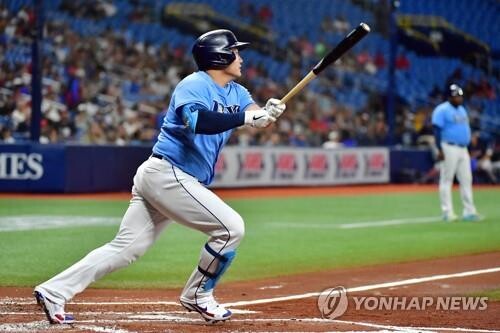 최지만, 1안타·1볼넷 추가…후반기 3경기 연속 안타