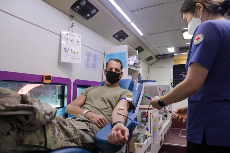 Dozens of USFK service members donate blood amid low supplies over COVID-19