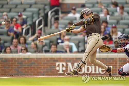 김하성 1차전은 2루수, 2차전 3루수로 잘 치고 잘 잡고(종합)