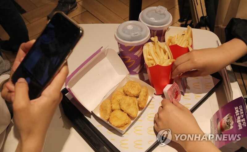 '사이드 메뉴'에 승부 거는 외식업계…"객단가 상승효과"