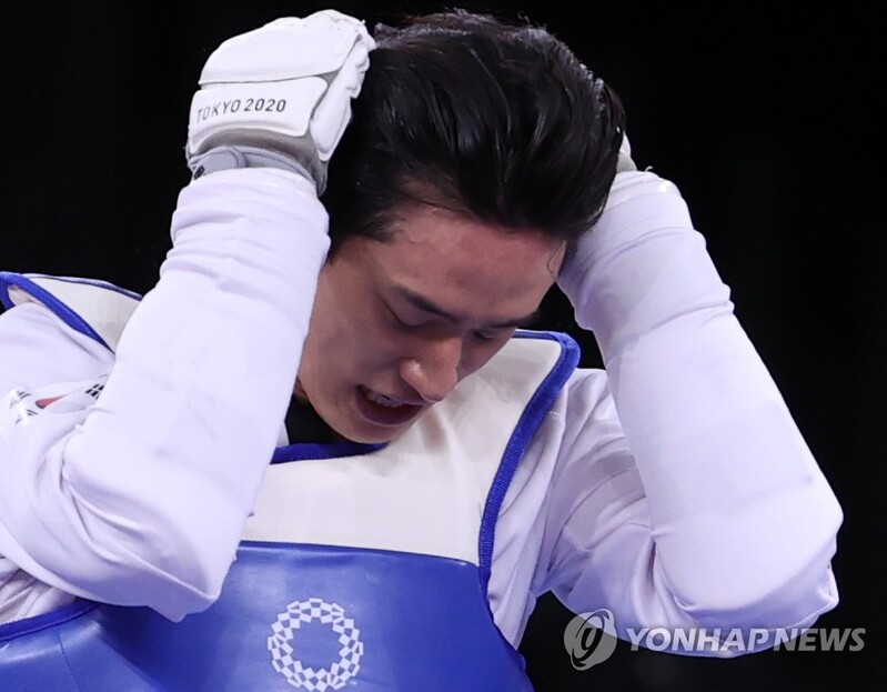 (2nd LD) (Olympics) Taekwondo star Lee Dae-hoon stunned early, retires after losing bronze medal match