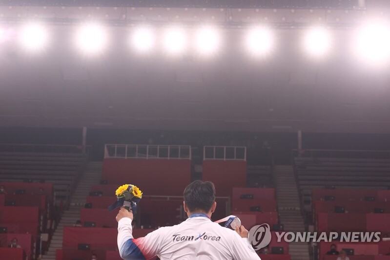 (Olympics) Judoka earns silver, bronze secured in badminton doubles