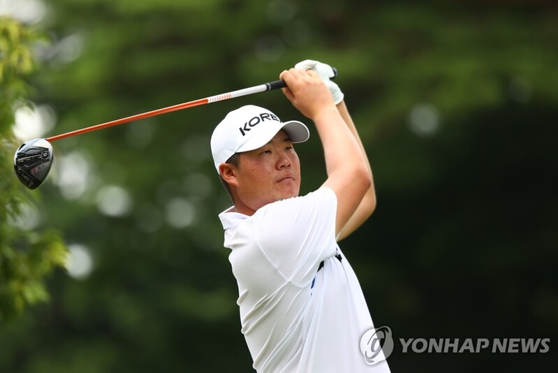 (Olympics) Im Sung-jae shoots 63 to inch closer to medal contention in men's golf