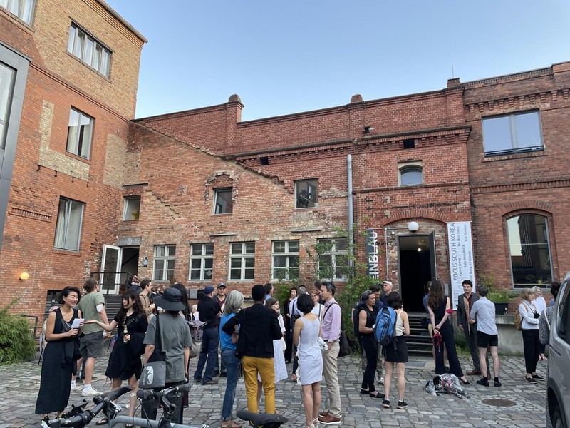 베를린서 디아스포라 한인 작가전 성황…"한국 붐 확산"