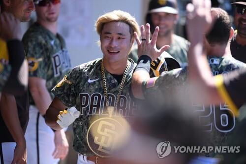 김하성, 40일 만에 홈런포 폭발…시즌 6호