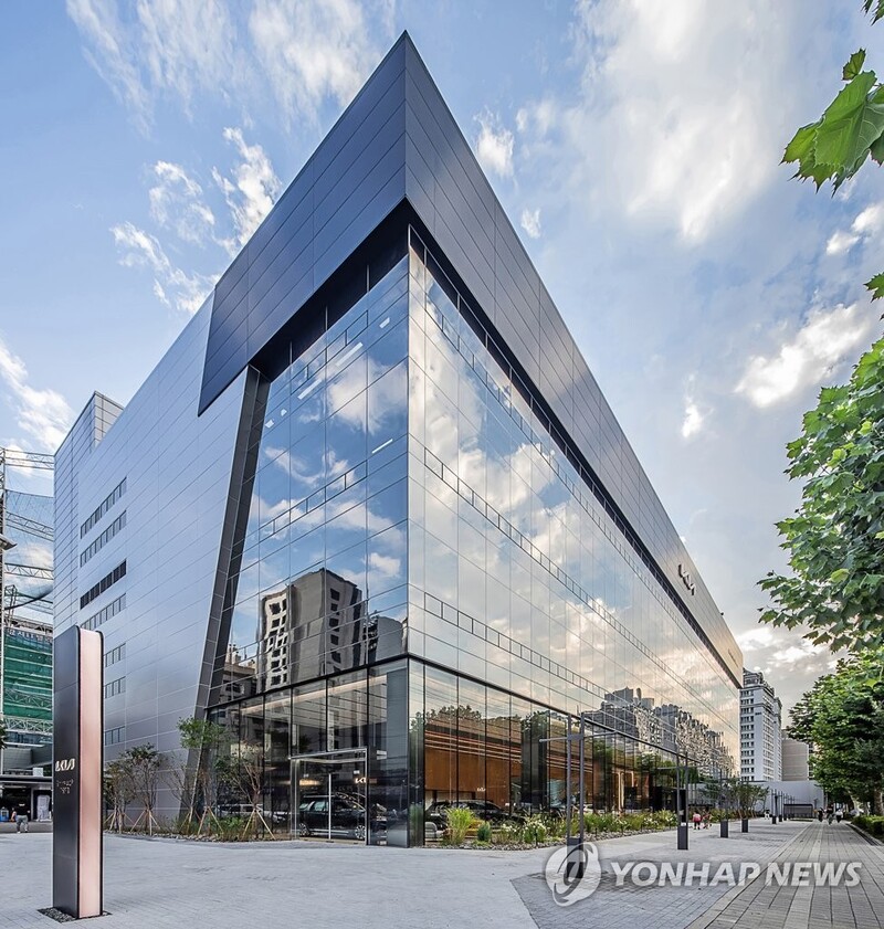 '모든 경험을 한자리에서'…기아, 강서플래그십스토어 개관