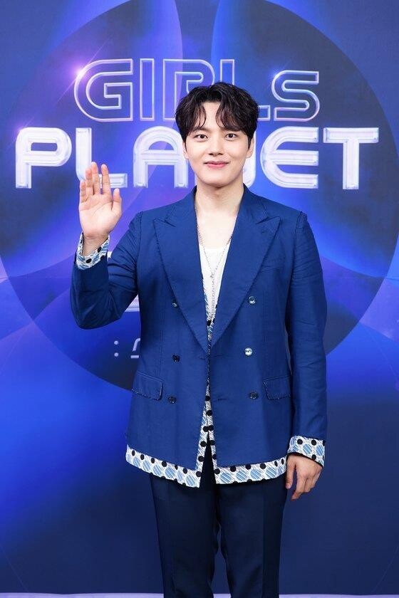 '걸스플래닛999' 여진구 "소녀들에게 많은 힘 받아요"