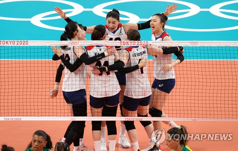 (Olympics) No medals for S. Korea for 4th straight day; big loss in volleyball, close call in karate
