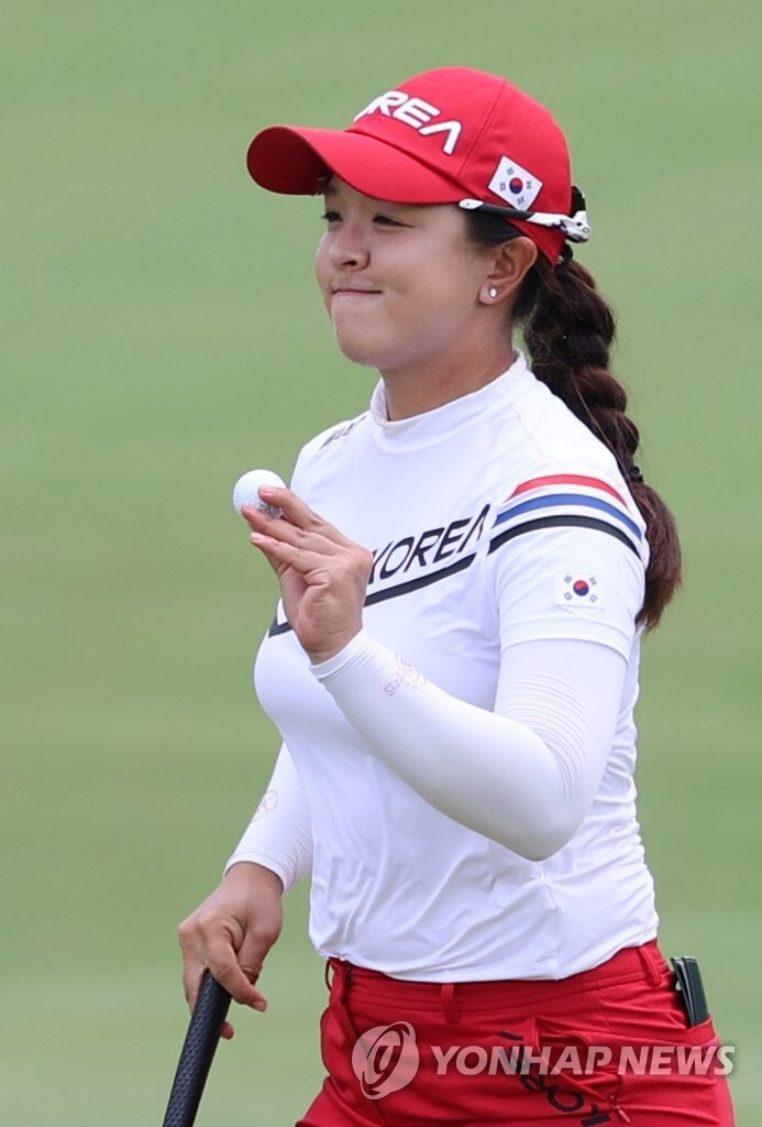 [올림픽] '빨간 바지' 김세영 '한숨'…"여한 많이 남아 파리 가야죠"