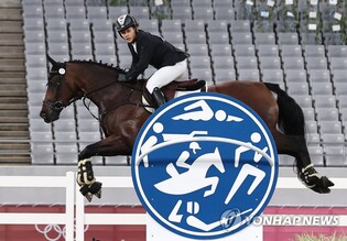 (LEAD) (Olympics) Jun Woong-tae wins bronze in men's modern pentathlon