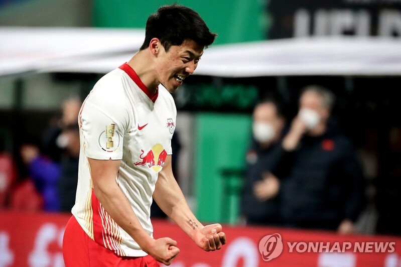 황희찬 '마수걸이 도움'…라이프치히, 포칼 1라운드 4-0 대승