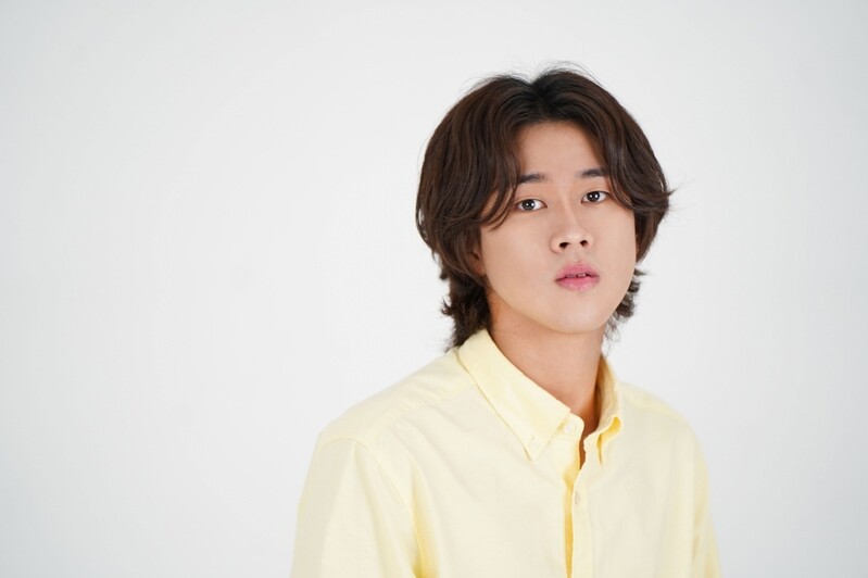 신흥 음원강자 탄생…이무진 '신호등', 발매 3달만에 1위