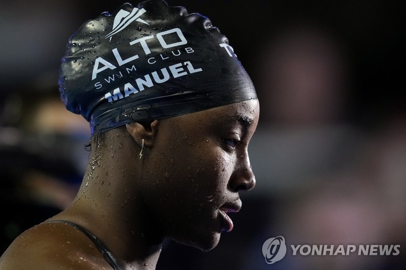 [올림픽] 美수영 메달리스트 "저조한 성적 후 인터뷰 말자…우리도 사람"