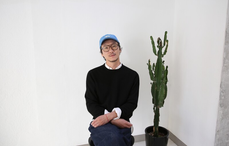 "팬데믹 속 '내면의 우주여행'에 위로가 되는 음악이길"