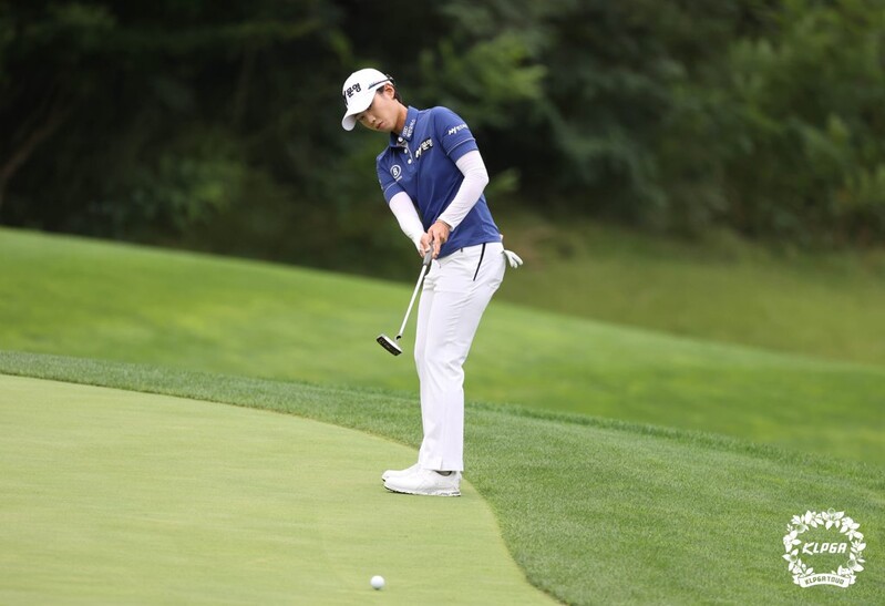 '작년 2승' 안나린, 올해 첫 승 기회…MBN 여자오픈 2R 선두