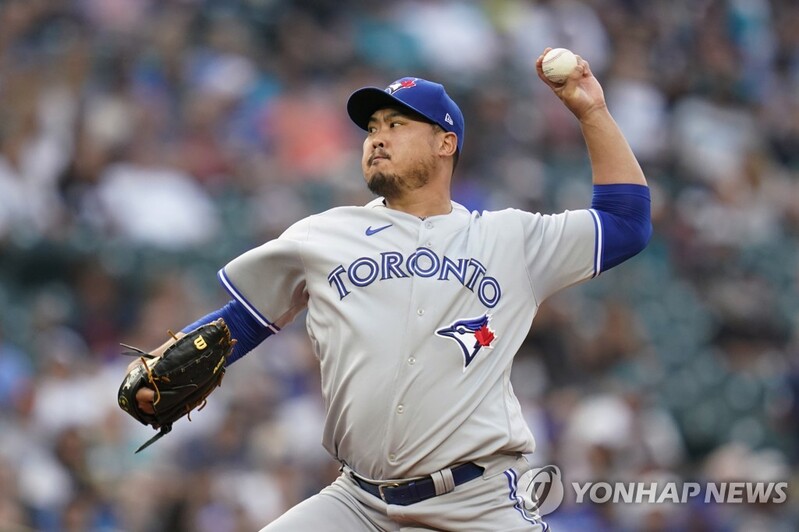 Blue Jays' Ryu Hyun-jin suffers hard-luck loss vs. Mariners