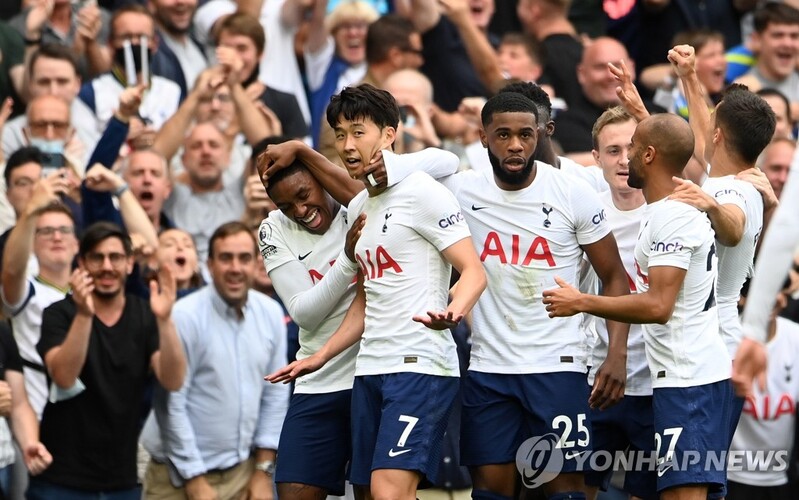 '풀타임+결승골' 손흥민, EPL 개막전에서 맨시티에 '리그 1호골'(종합)