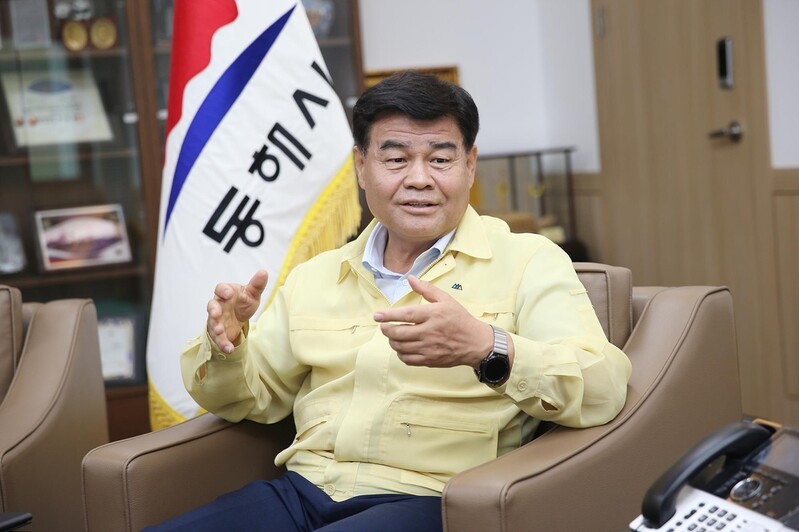 [발언대] 동해시장 "50년 석회석 캤던 폐광지, 시민의 품으로"